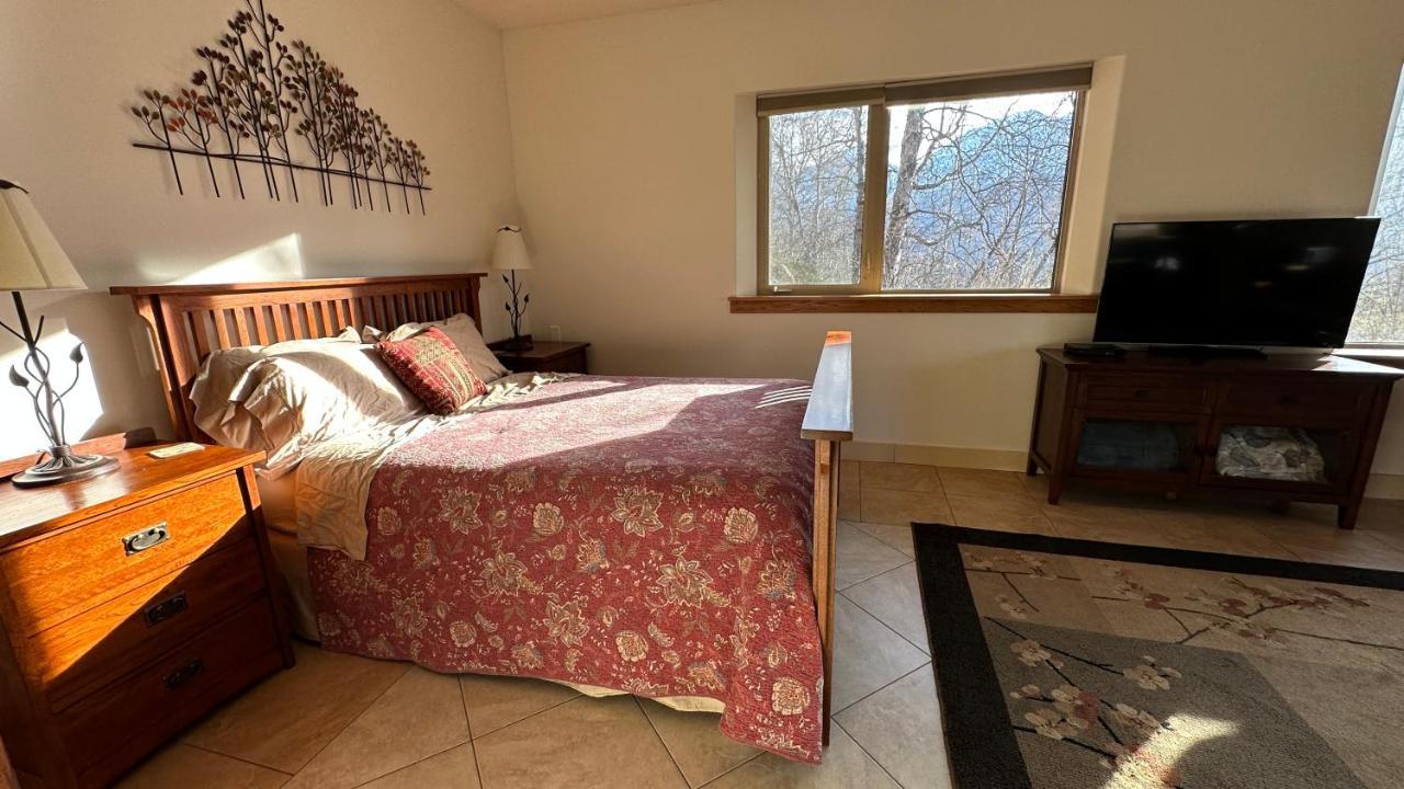 Eagle Peak Guesthouse Eagle River Εξωτερικό φωτογραφία